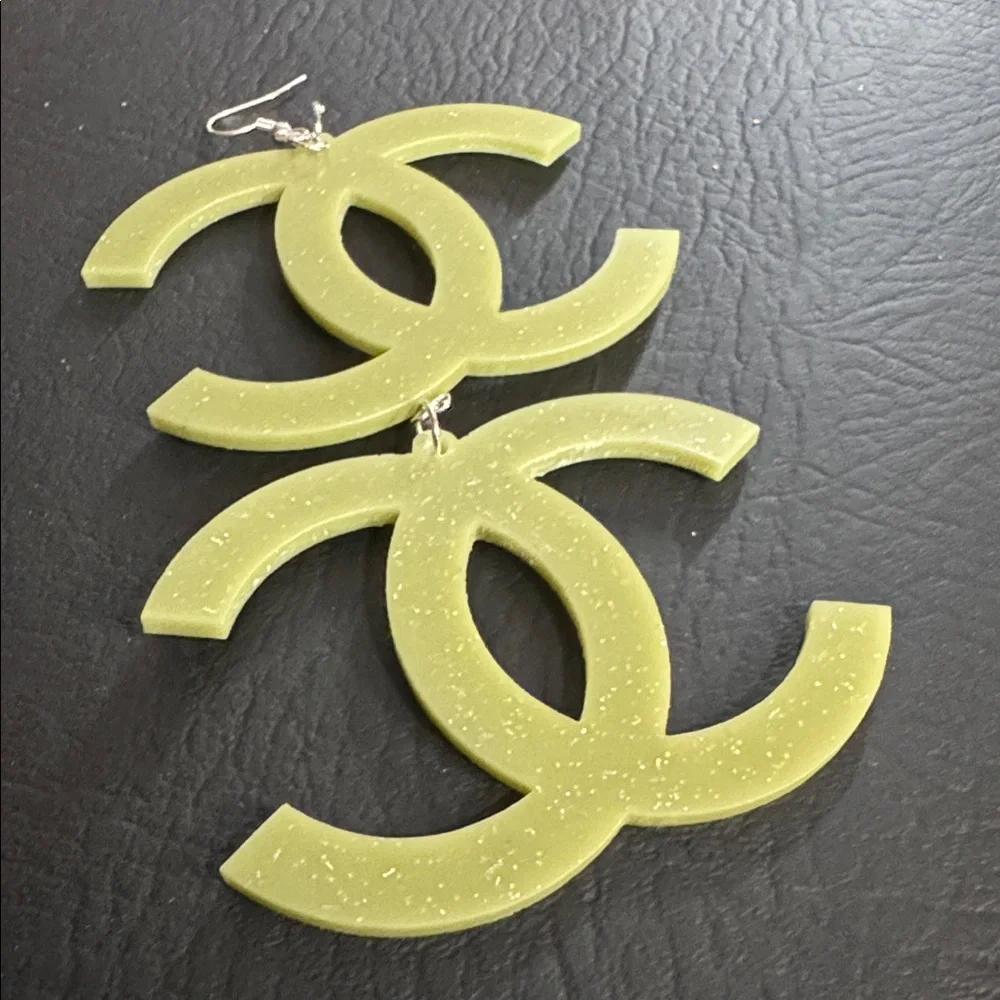 Streetwear Fashion Army Green Dangle Earrings - Picture 12 of 12